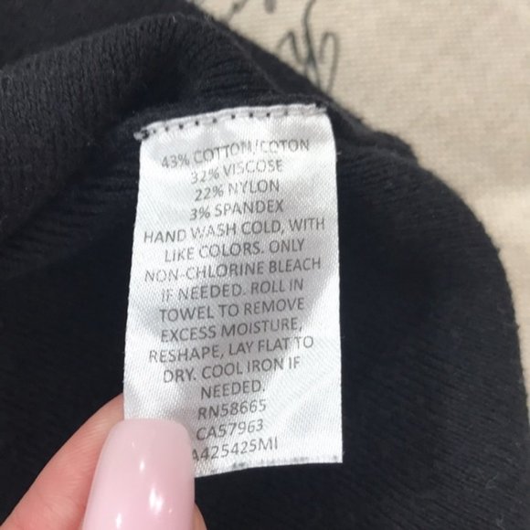 Rachel Parcell Juliet Sleeve Sweater - Picture 7 of 7